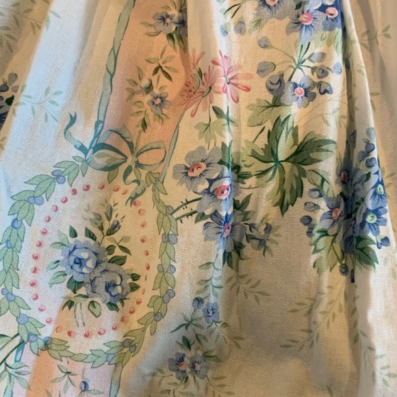 La Belle Etoile French Puff Selkie Blue and Pink Floral Midi Dress - Picture 5 of 9